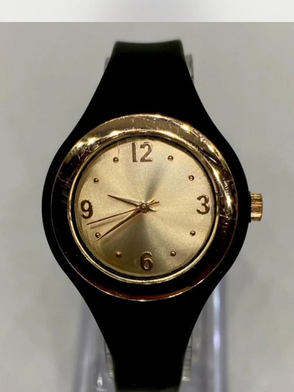 Ladies *** Gold Dial Black Silicone  Band Minimalist Watch  ^^^